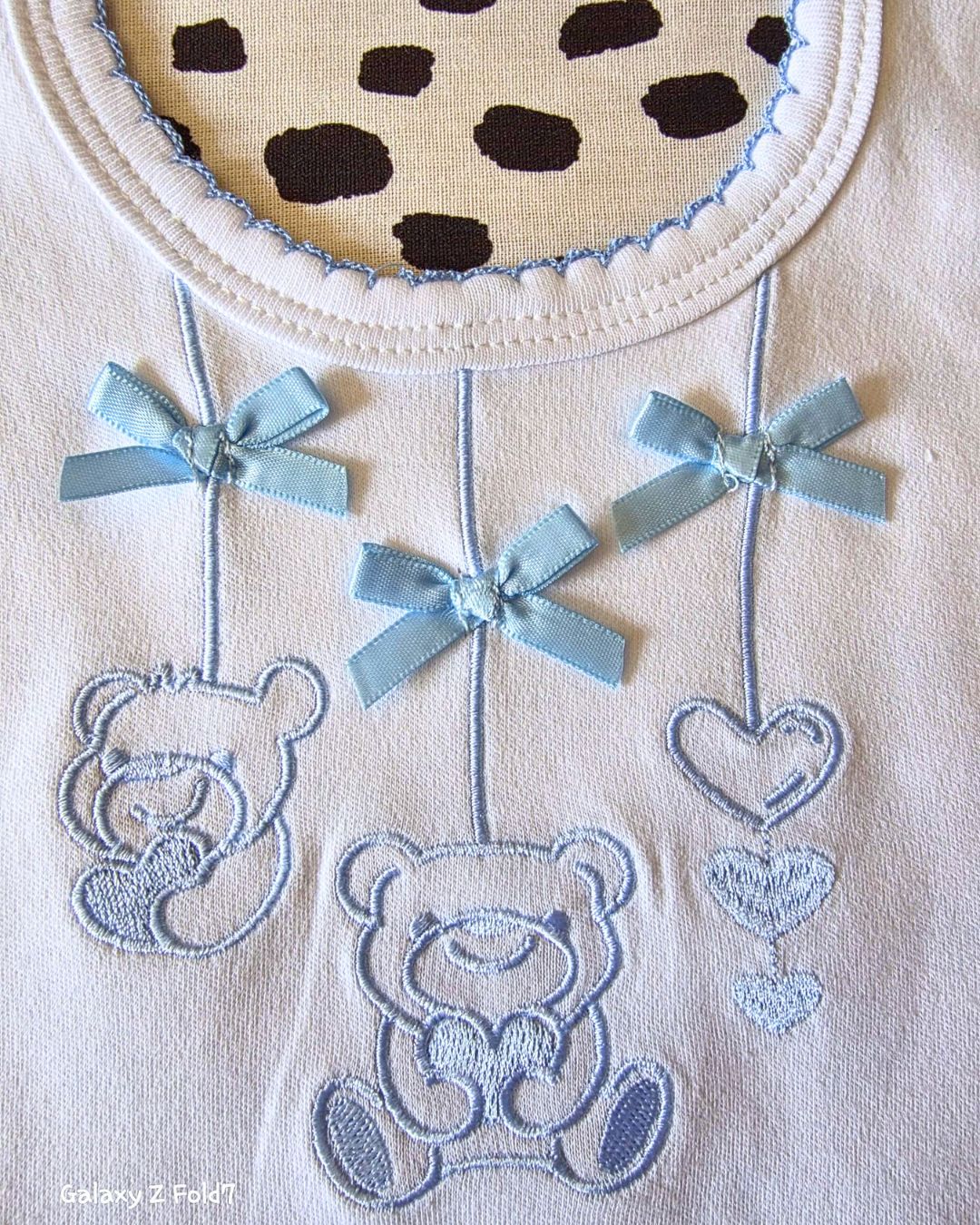 Personalised keepsake teddy bear baby bib UK