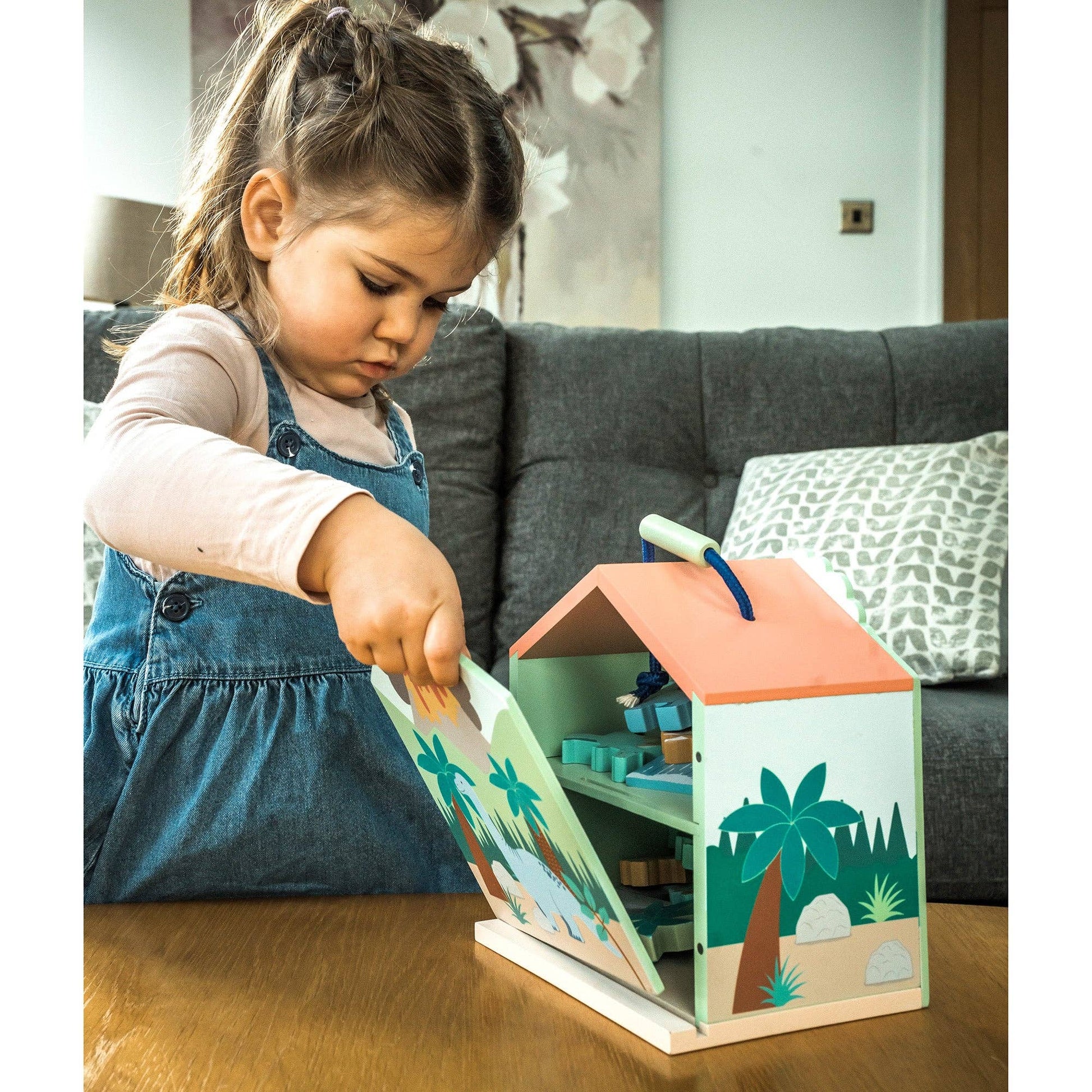 Eco-friendly dinosaur toy set
