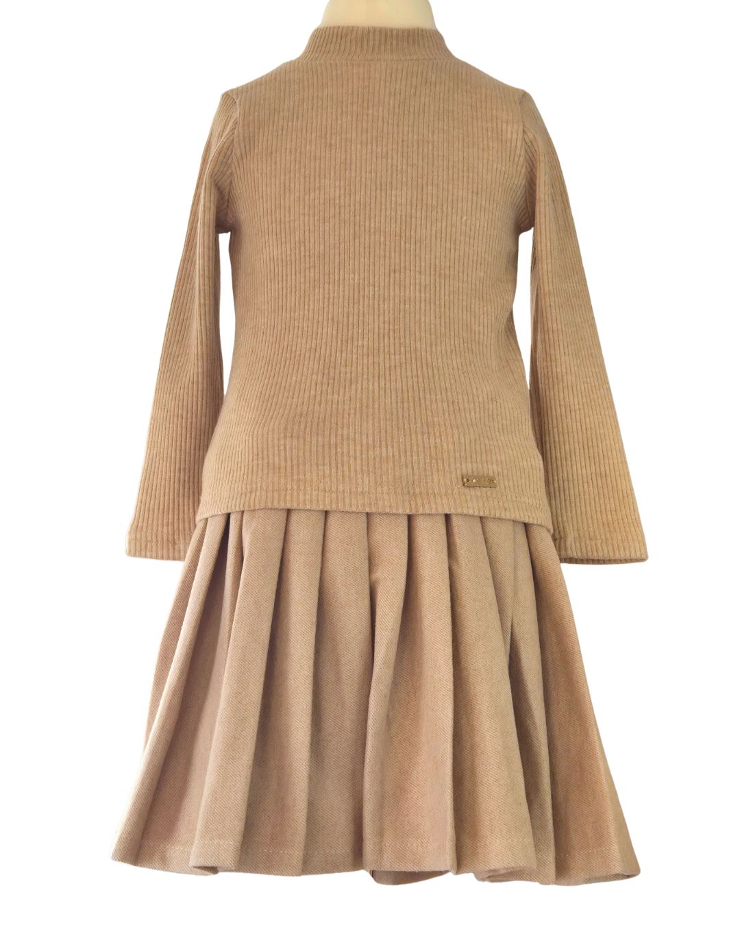 Girls beige ribbed top faux fur gilet and pleated skirt set