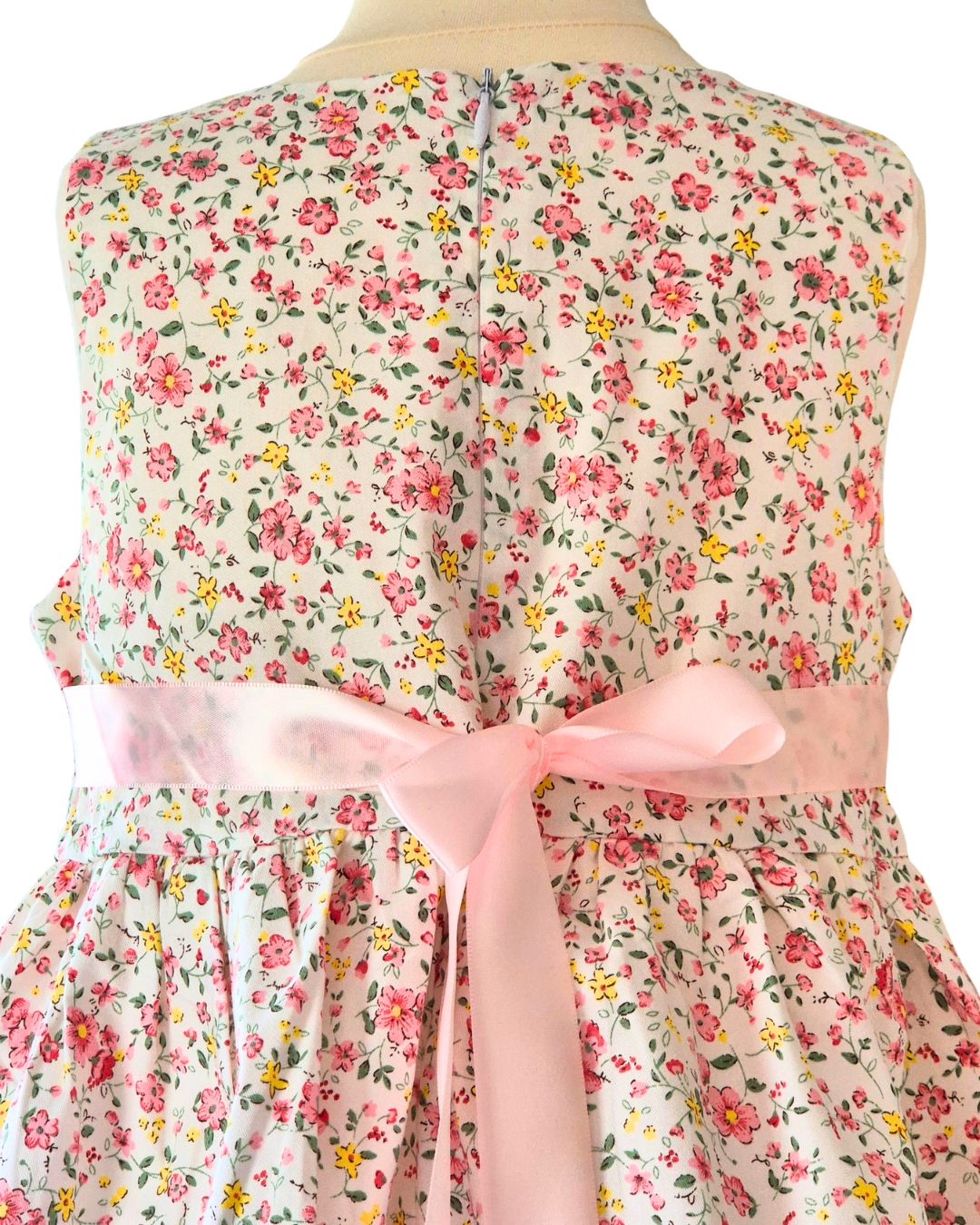 Girls sleeveless summer dress with satin ribbon tie