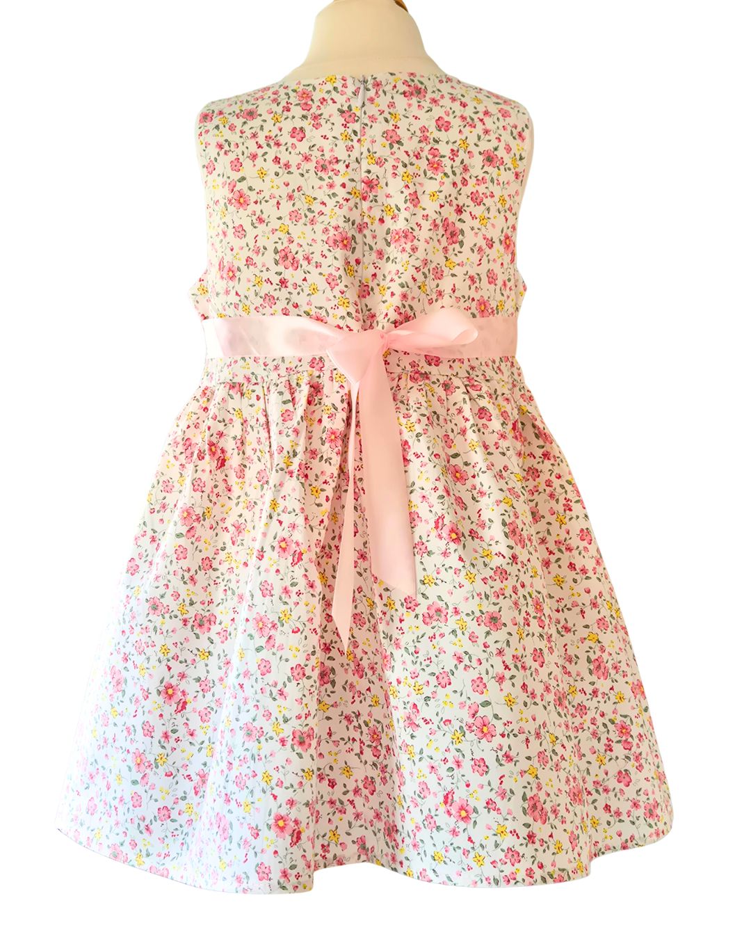 Girls sleeveless summer dress with satin ribbon tie