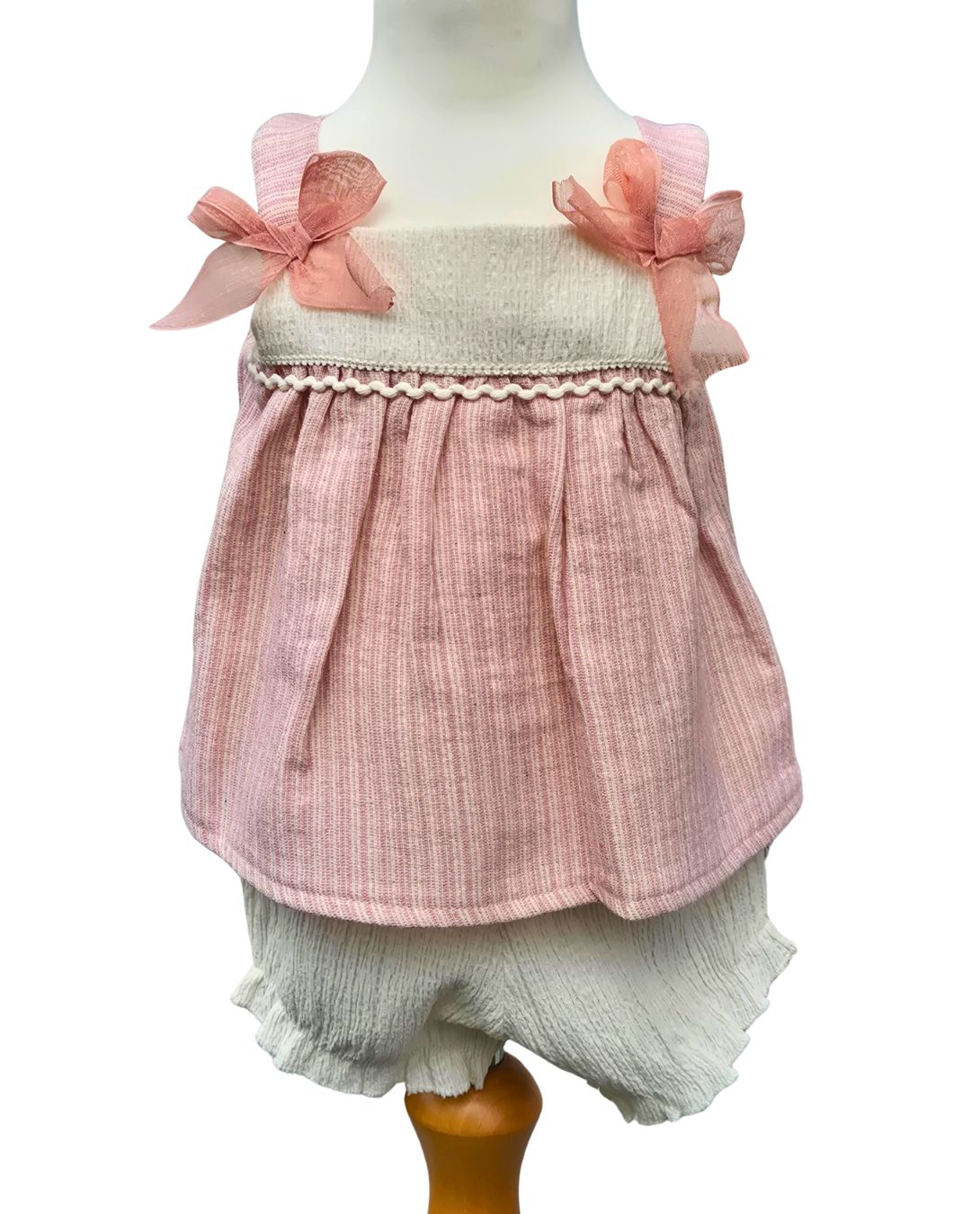 Dusky pink baby summer outfit