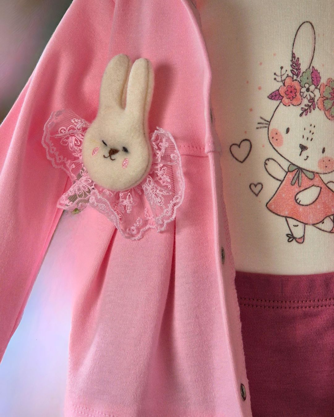 Pink girls bunny ear hooded top with 3D rabbit appliqués